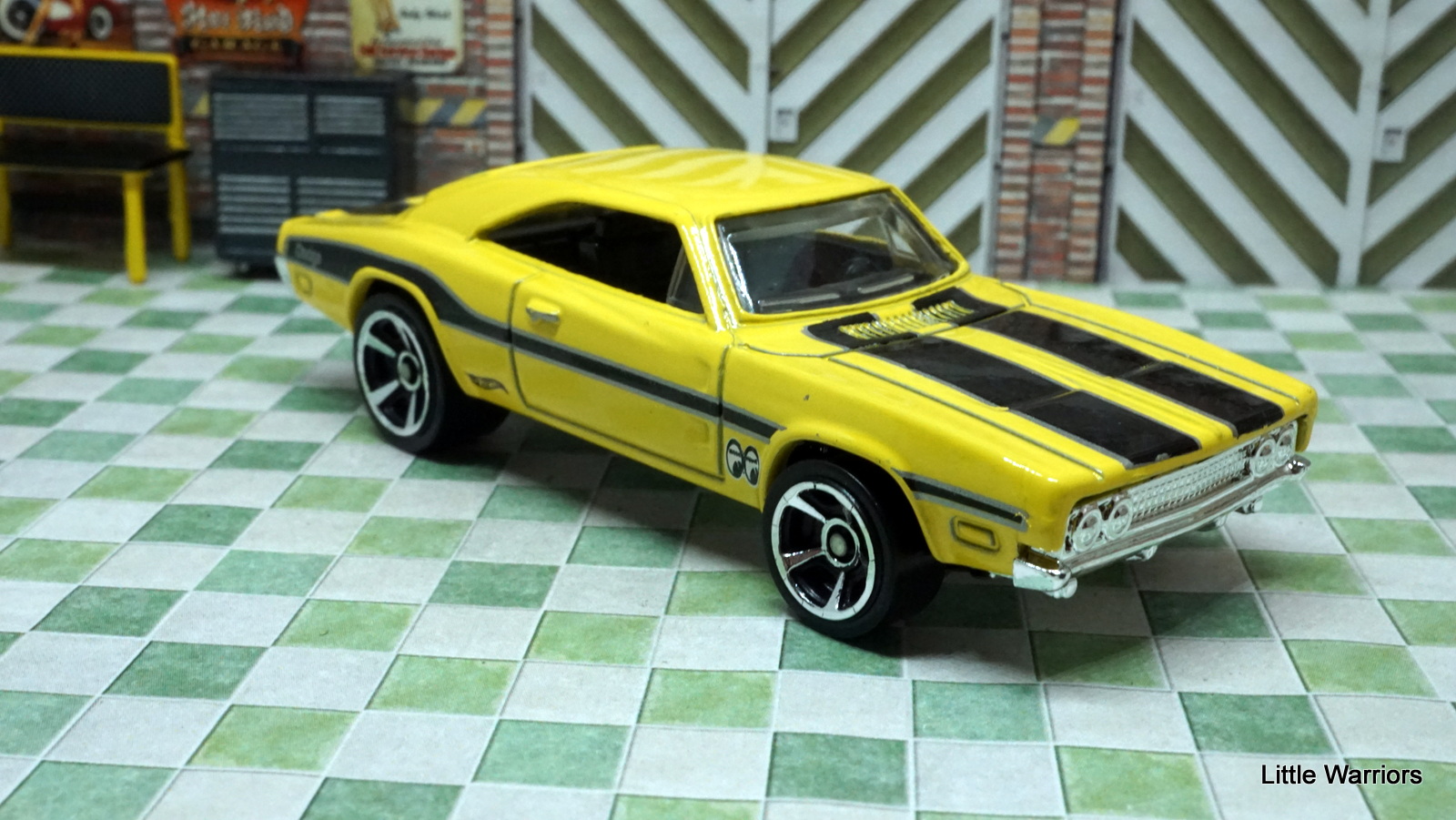 Little Warriors: Hot Wheels 1969 Dodge Charger 500 (DTY89) - 2017 Hot