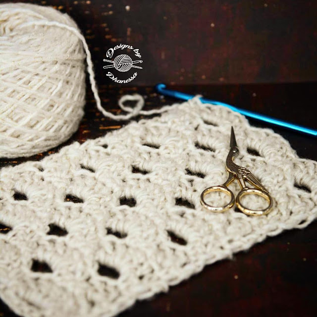 Handmade by Phanessa: Crochet Lacy Spring Scarf
