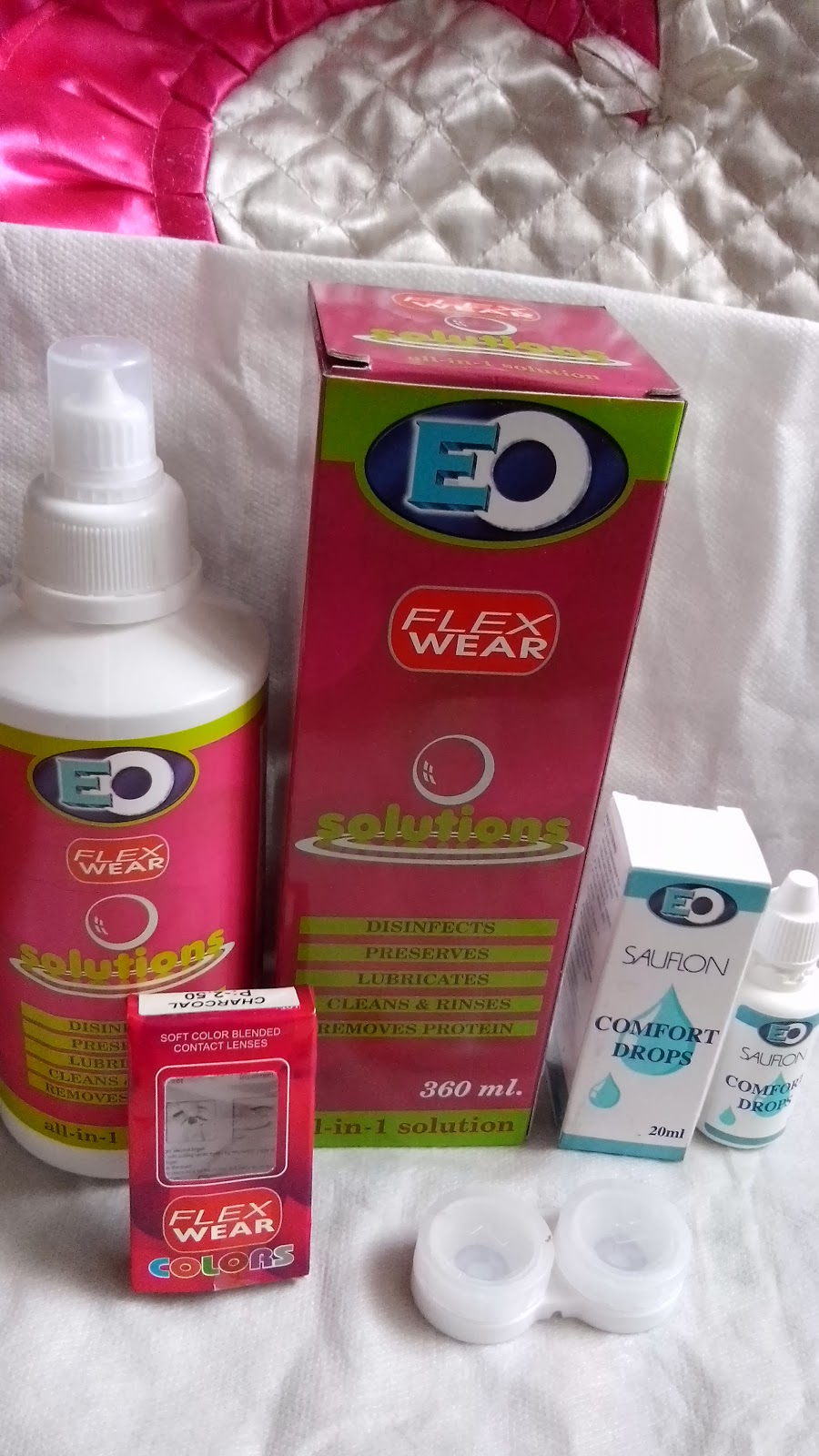 How to Wear Contact Lens