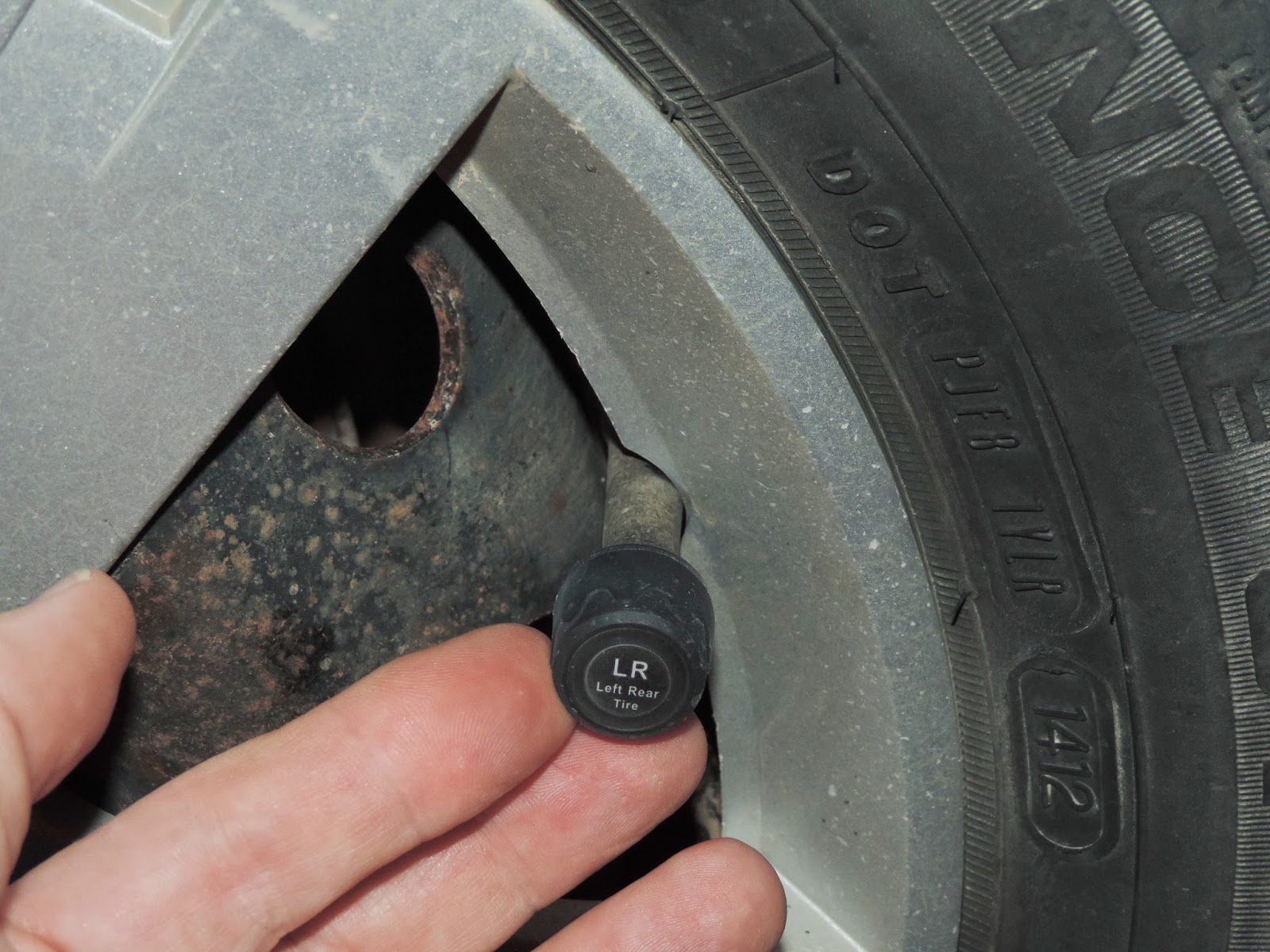 Travel with Kevin and Ruth! A neat product, but...