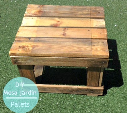 congelador Araña talento Cómo crear una mesa de centro para el jardín con palets en 4 pasos |  Bricolaje
