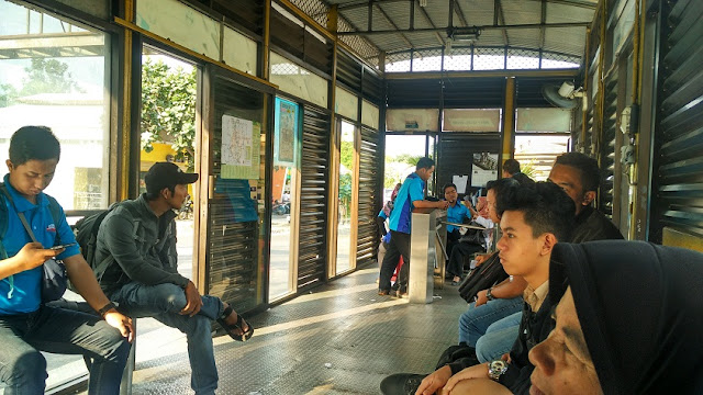 Halte Trans Jogja Giwangan Halte Trans Jogja Giwangan