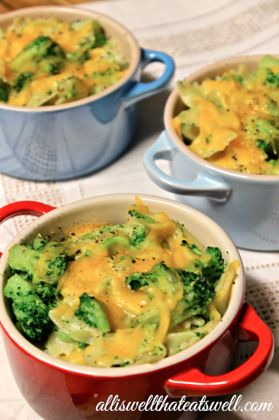 WELCOME: Easy Cheesy Broccoli Pasta