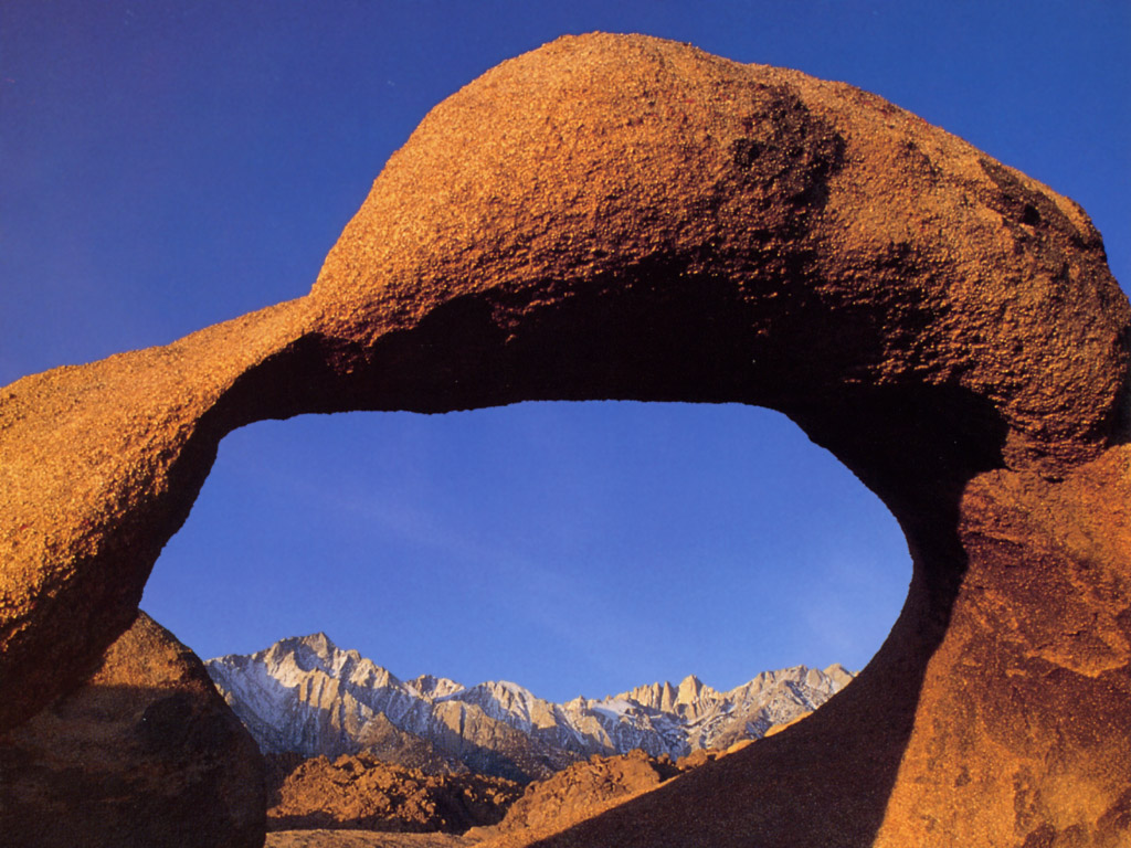 Alabama Hills di California