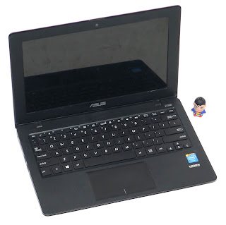 Laptop ASUS X200MA Second di Malang