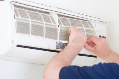 air conditioning with air filtration system