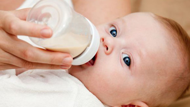 INILAH DAMPAK SUSU FORMULA PADA BAYI INILAH DAMPAK SUSU FORMULA PADA BAYI
