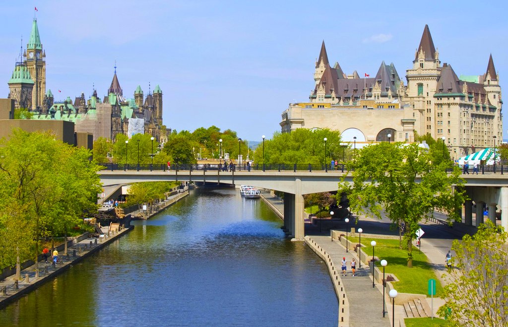 Столица северной канады. Канада Оттава. Оттава Онтарио Канада. Оттава центр города. Столица — город Оттава.