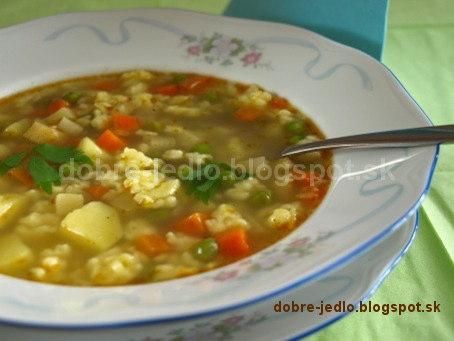 Zeleninová polievka s mrveničkou - recepty