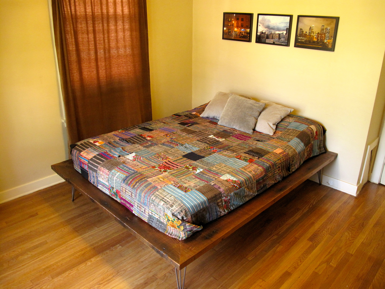 hairpin leg bed