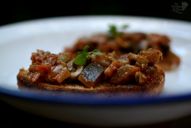 Cómo hacer unas deliciosas tostas de caponata