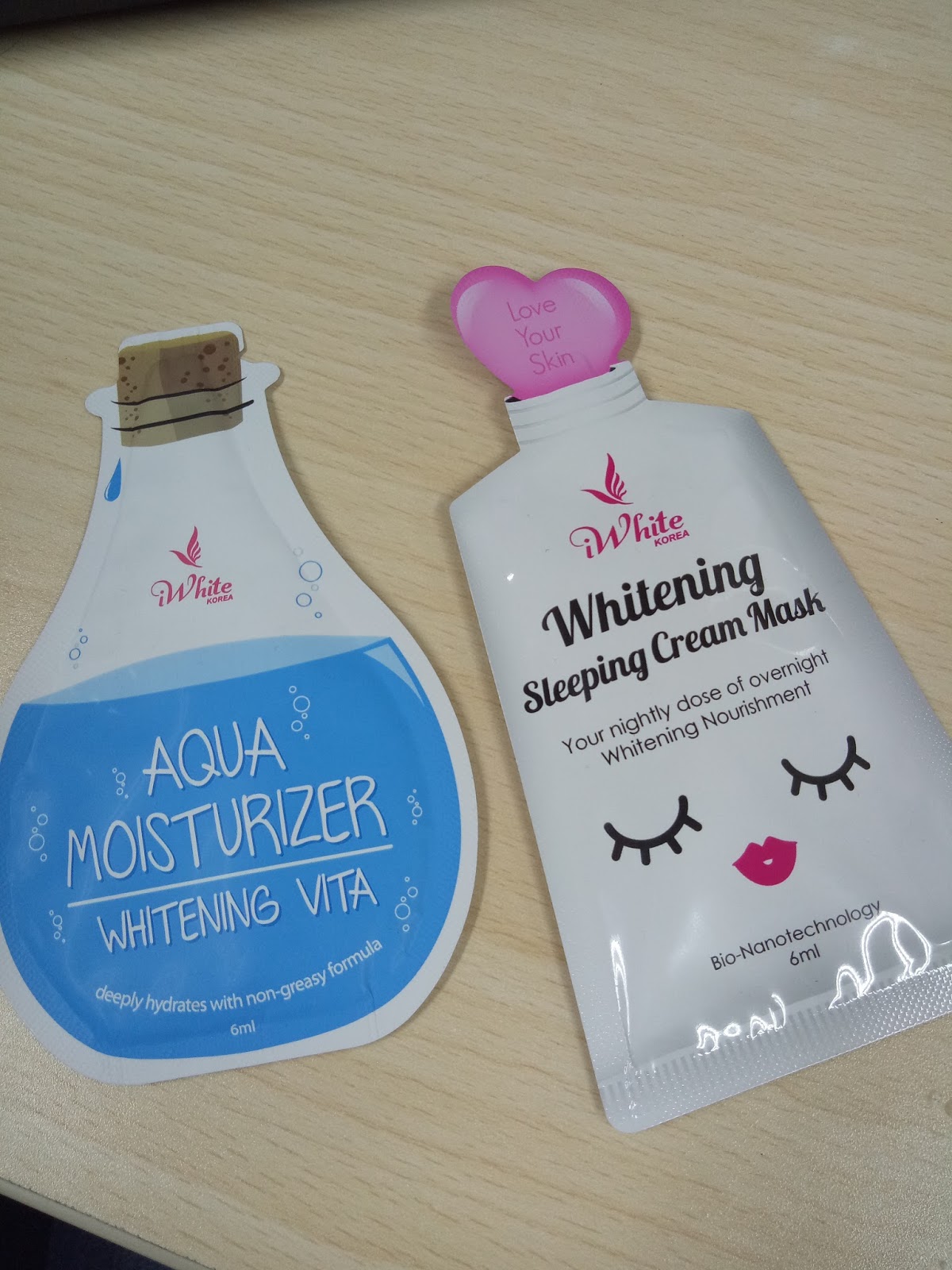 iWhite sleeping mask and moiturizers