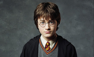 Harry Potter: Imágenes, Tarjetas o Invitaciones para Imprimir Gratis. Para hacer invitaciones, tarjetas, marcos de fotos o etiquetas, para imprimir gratis de Harry Potter.