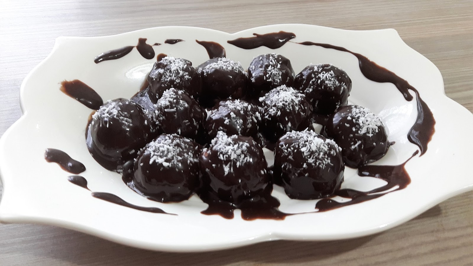 Çikolatalı top tarifi Çikolatalı top tarifi