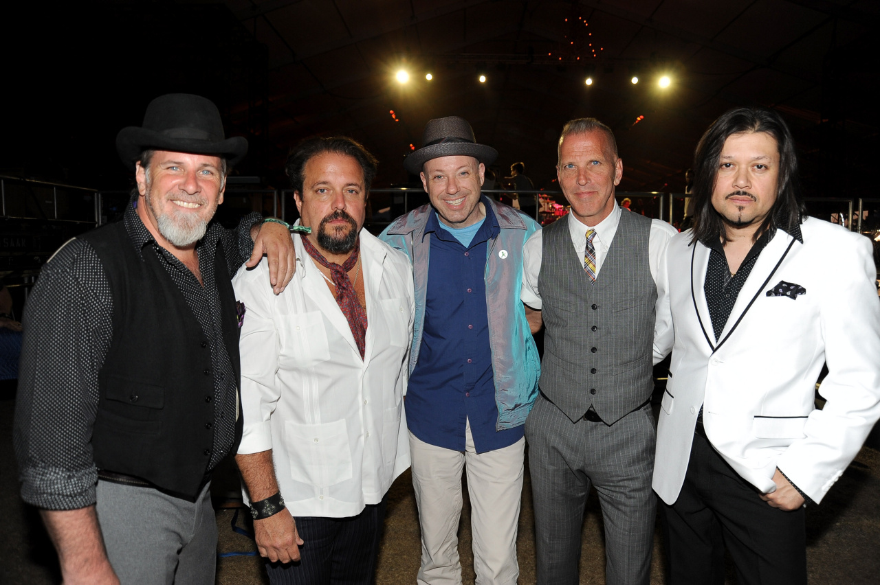 The mavericks band. The mavericks recuerdos. The mavericks band. The mavericks band. The mavericks.