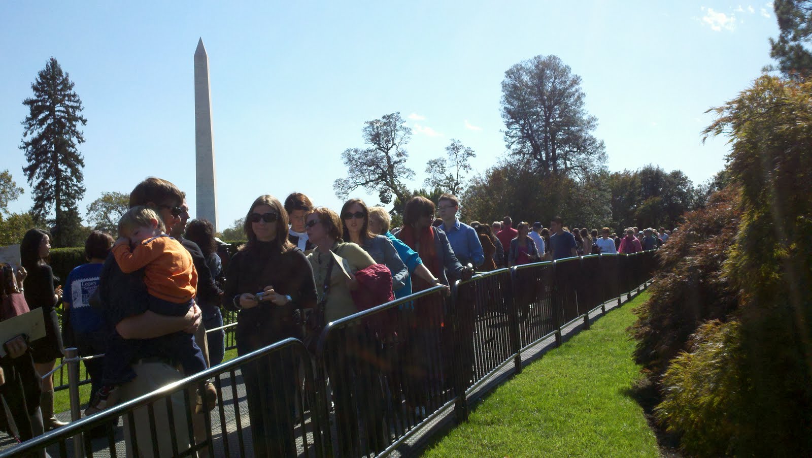 Thousands Tour White House Gardens; First Lady's Kitchen Garden Is MustSee For Visitors Text