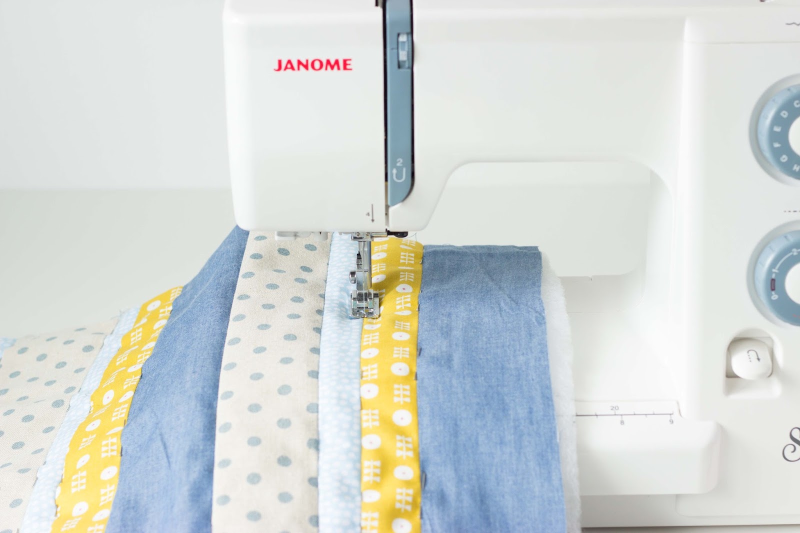 floral and feather How to sew a quilted patchwork cushion cover*