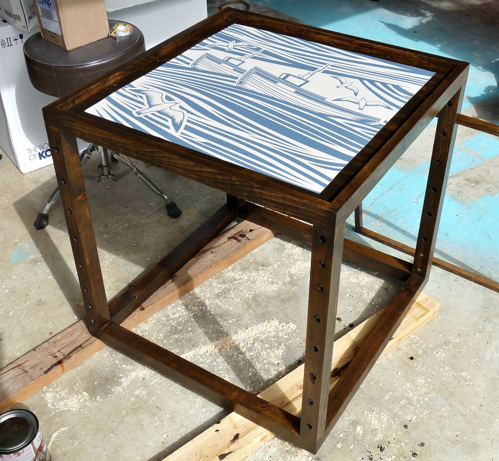 DIY Nautical Accent Table Dans le Lakehouse