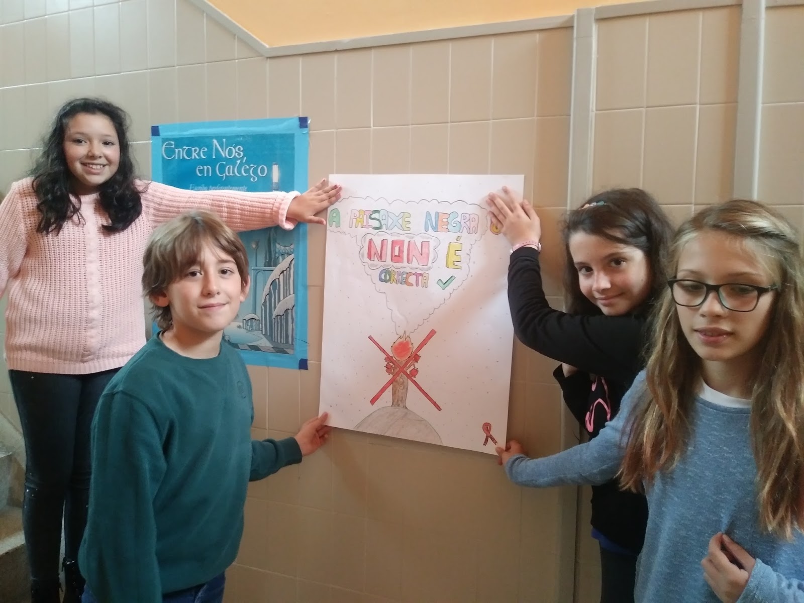 O TERCEIRO CICLO NO BOULLOSA Os nenos e nenas de 6º B dicimos NON AOS INCENDIOS!!