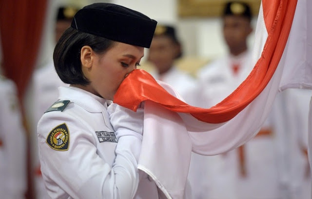 pengukuhan paskibra nasional