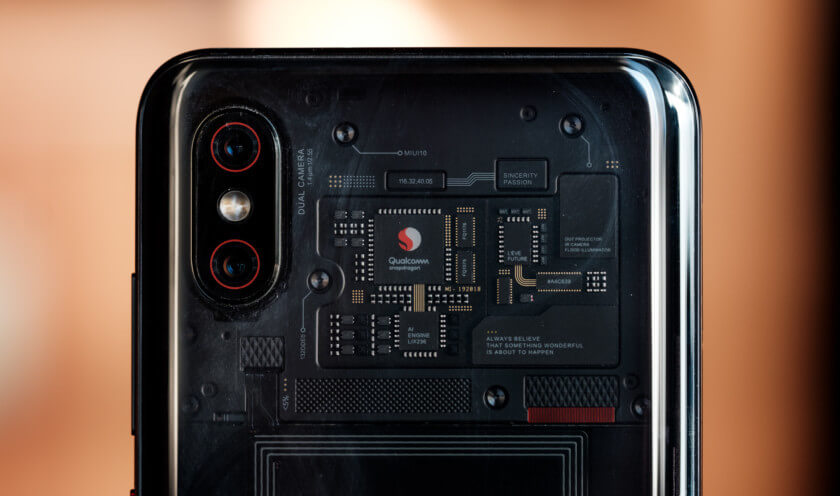 سعر ومواصفات هاتف Xiaomi Mi 8 Explorer برامات 8 جيجا سعر ومواصفات هاتف Xiaomi Mi 8 Explorer برامات 8 جيجا