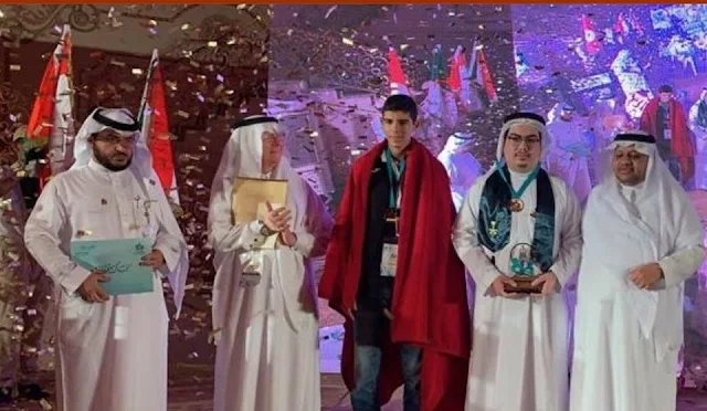 تتويج ثلاثة تلاميذ مغاربة في الأولمبياد العربية في الرياضيات بجدة