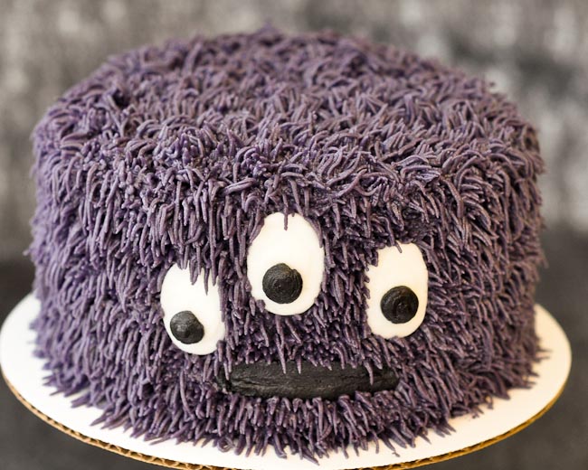 beki-cook-s-cake-blog-easy-monster-cake