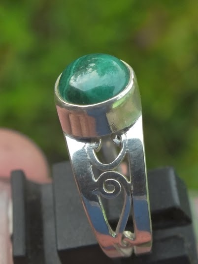 malachite lady ring
