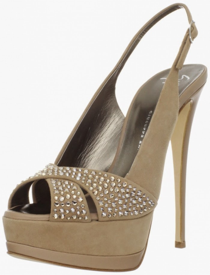 Hermosas sandalias de verano Hermosas sandalias de verano