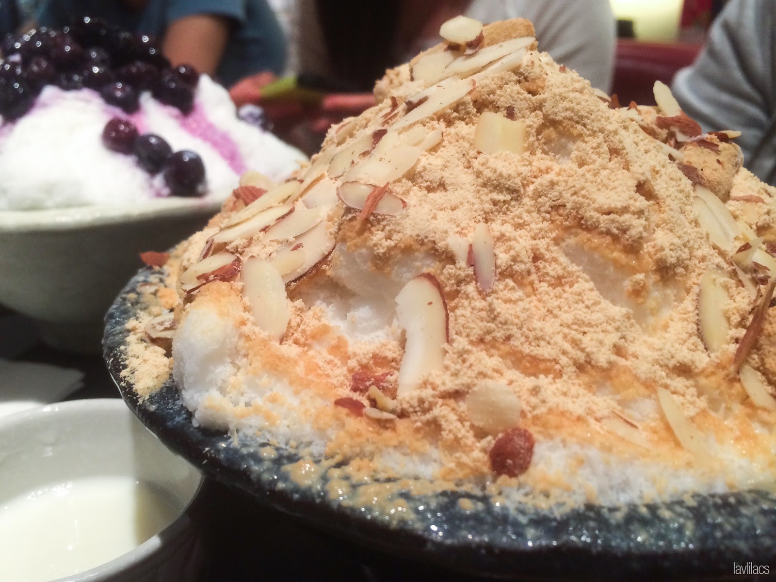 Seoul, Korea - Summer Study Abroad 2014 - Sinchon Cafe Bingsooya 빙수야