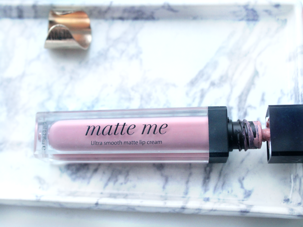 sleek matte me up in petal review and swatch