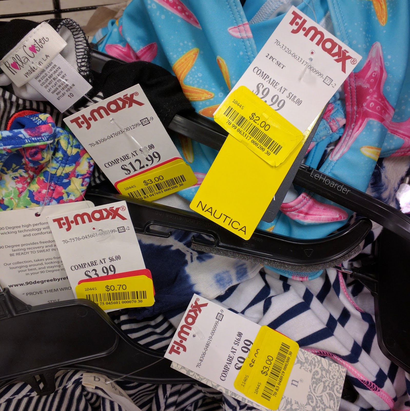 A Look Inside Woodbury Commons & More 90% off Century & T.J. Maxx Madness... | Le Hoarder