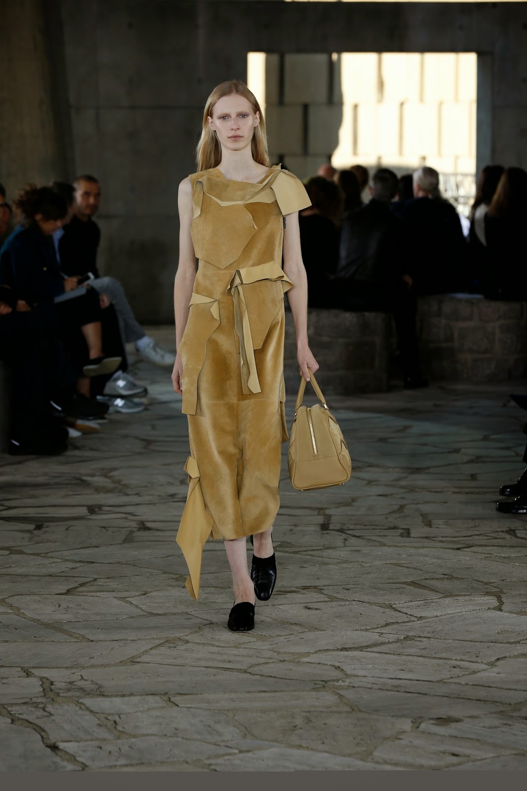 An Artistic Approach to Functionality ... Loewe SS2015 Collection