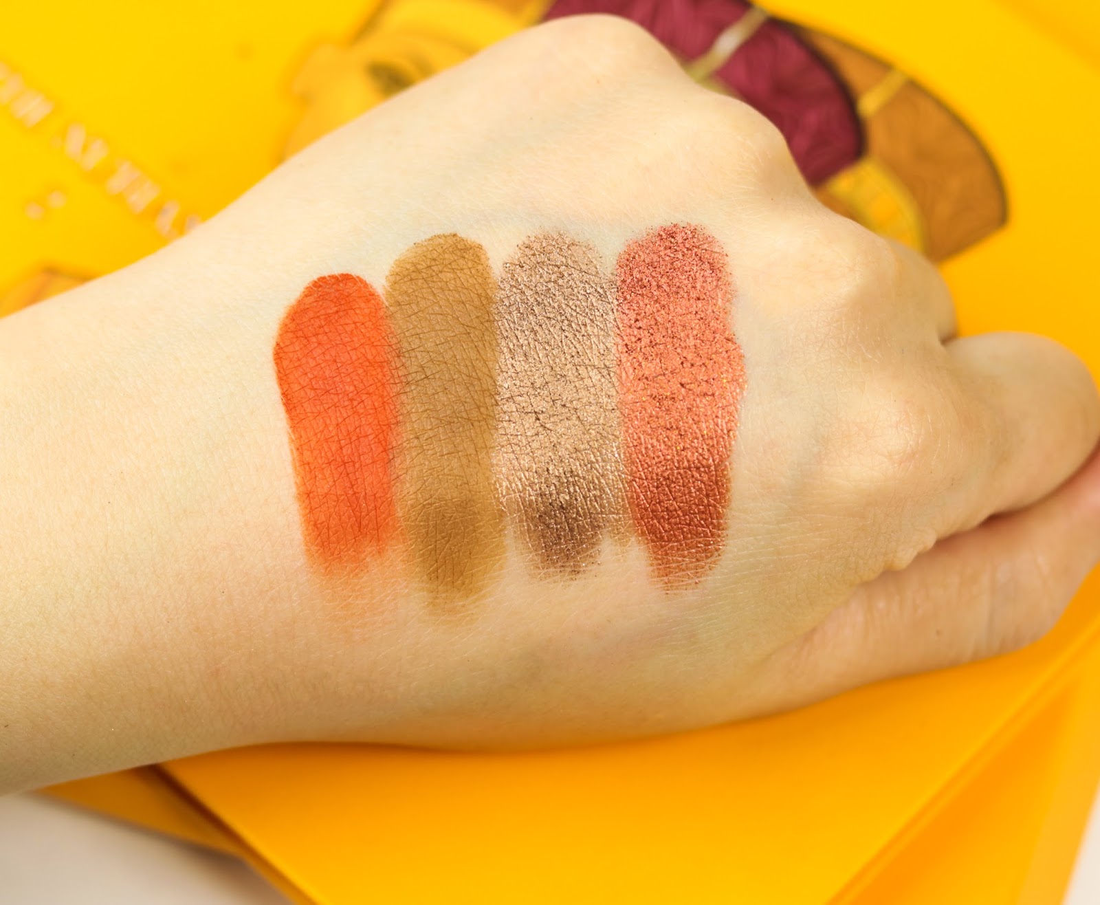 Juvia's Place The Nubian 2 Avis et Swatch