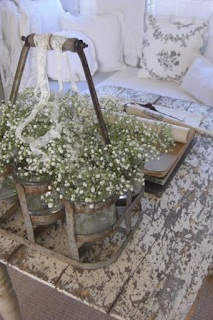 utiliser des casiers et portes bouteilles anciens dans sa décoration de mariage blog mariage www.unjourmonprinceviendra26.com
