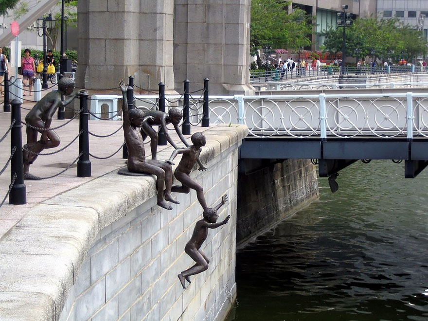 25 Of The Most Creative Sculptures And Statues From Around The World