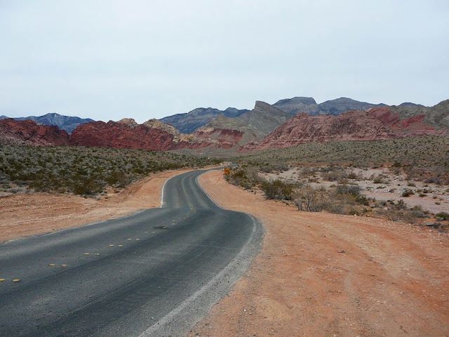 A estrada panorâmica Red Rock Scenic – EUA