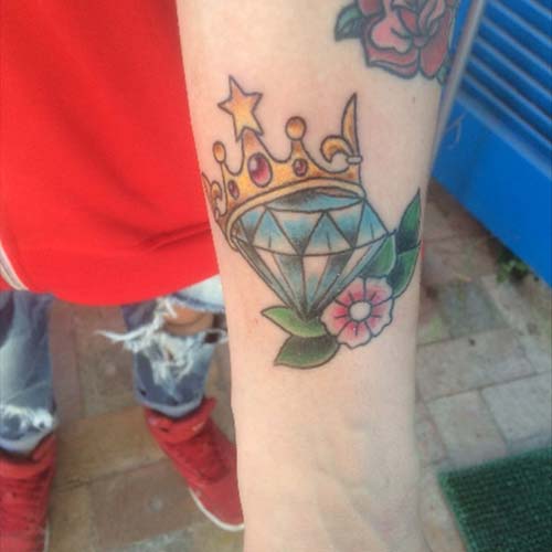 elmas dövmeleri diamond tattoos with crown elmas dövmeleri diamond tattoos with crown
