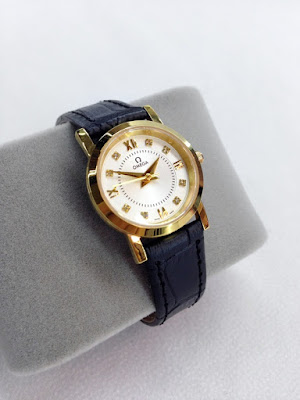 Đồng hồ dây da giá rẻ thiết kế độc đáo và cá tính - 18