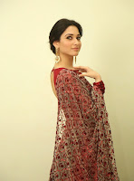 Tamannaah Bhatia Flashes Her Milky White Sexy Back in a Maroon Dress At ...