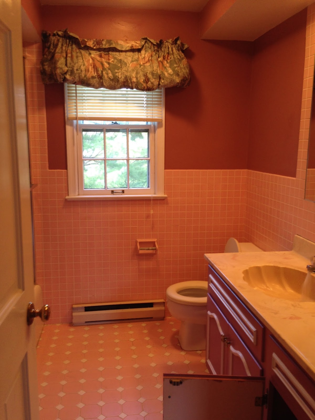 My Pink 1970s Bathroom Gets Renovated
