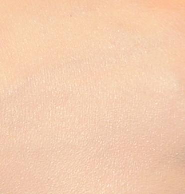 M a k e u p - o r - M o r t e: Urban Decay naked skin foundation review