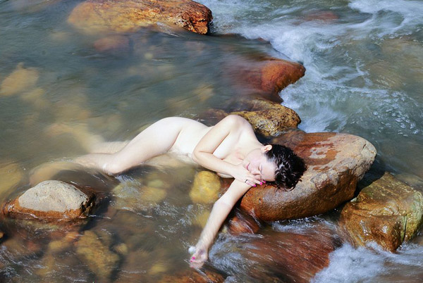 Vietnam Asia nude girls