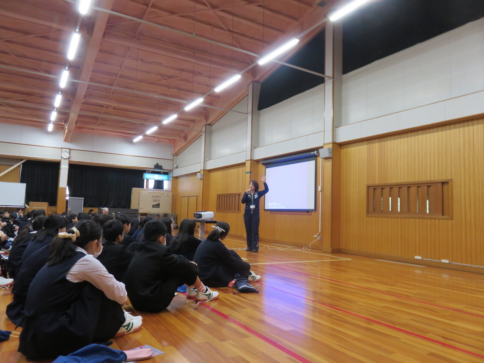 附中の小窓 1年生 曽爾に関する学年集会
