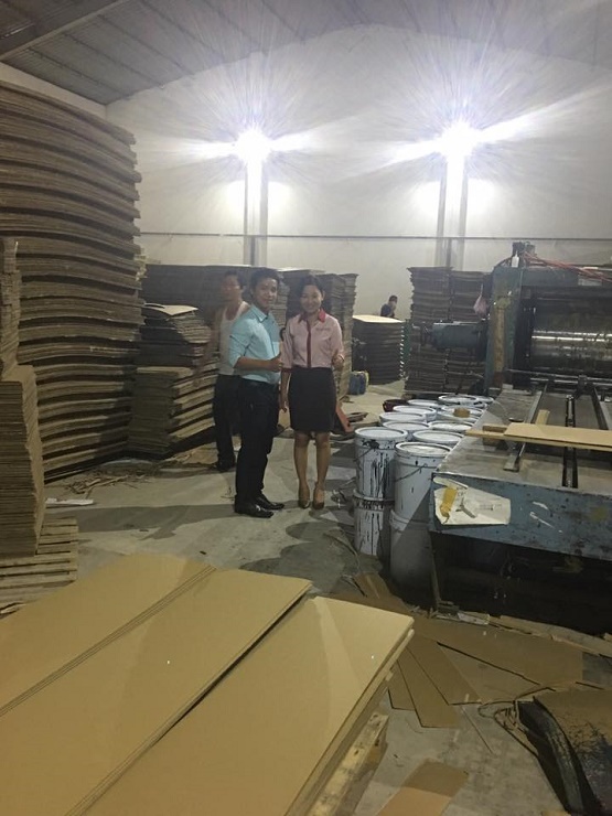 Bao Bì Giấy Toàn Quốc chuyên làm thùng giấy Bình Tân