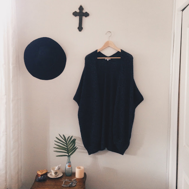 L I T T L E R I V E R M A M A My Capsule Wardrobe A Boho