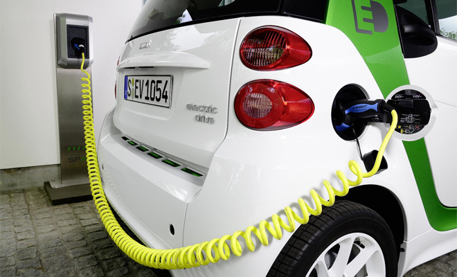 Smart ForTwo Electric Drive charging