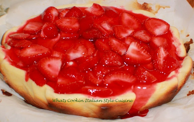 How to make a slow cooker cheesecake
