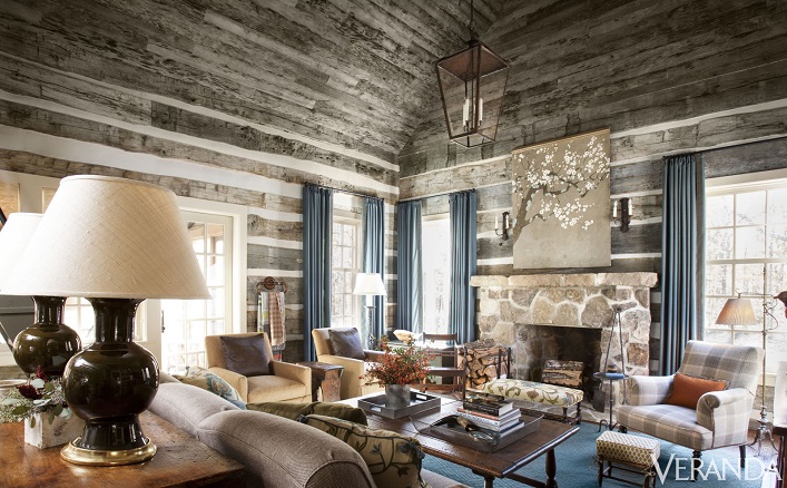 Mix And Chic Home Tour A Rustic Refined Tennessee Log Cabin Carter Incorporated Antique Pieces Into This 1 200 Square Foot House While Birmingham Based Decorator Tammy Connor Devised A Plan For The Interiors