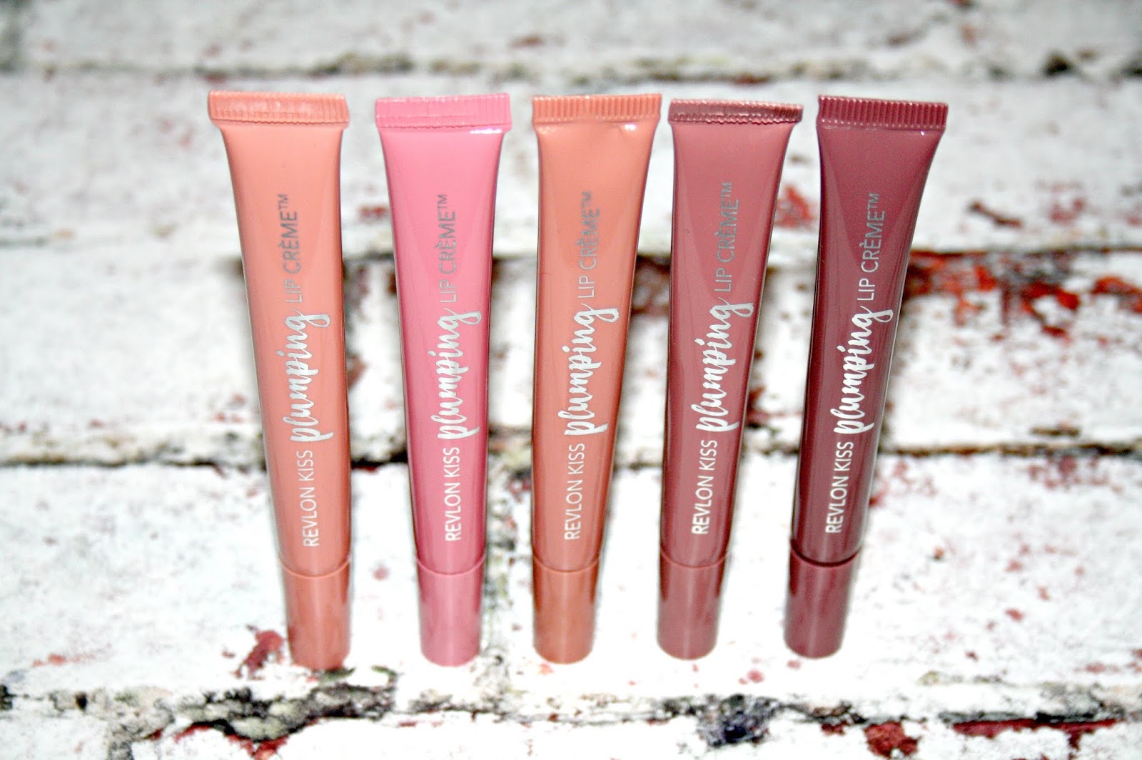 Beautyqueenuk A UK Beauty and Lifestyle Blog Revlon Kiss Plumping